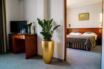 Фото номера Апартаменты с 1 спальней Отель Hotel Nowy Dwór W Zaczerniu г. Зачерние 8